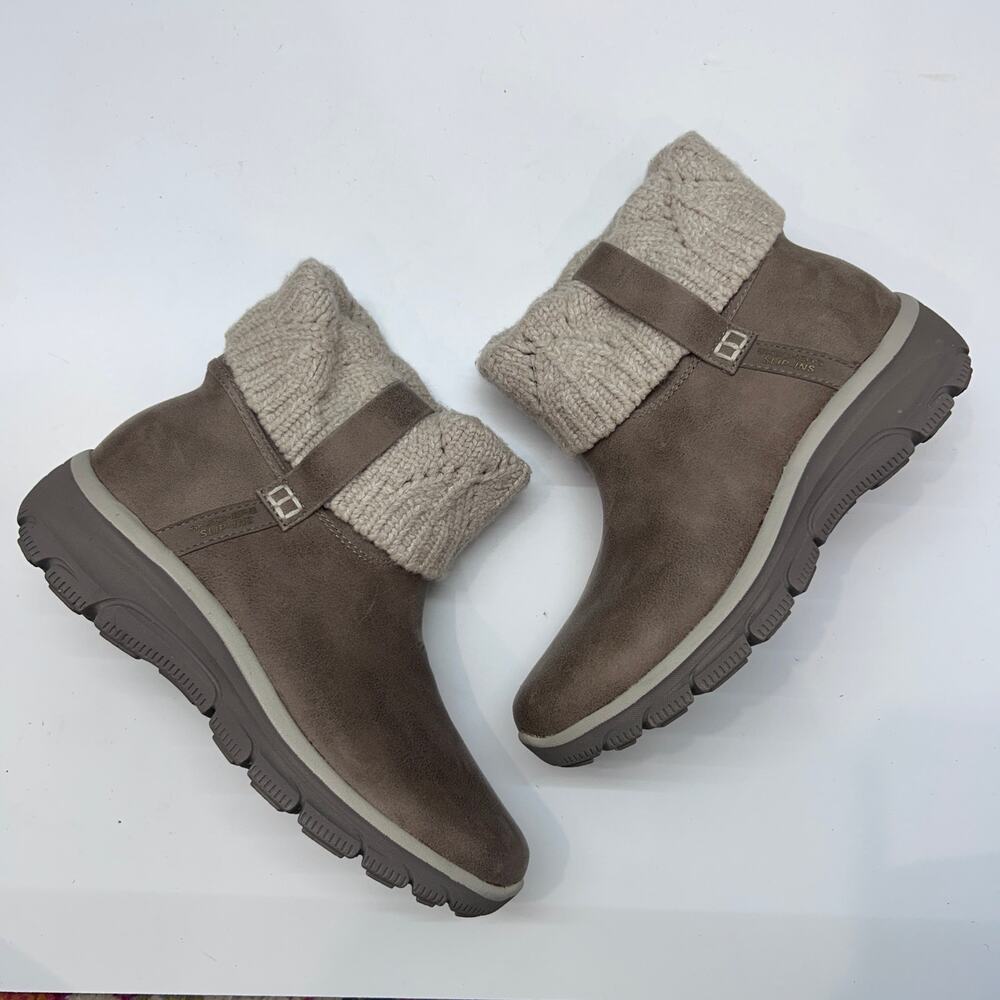 Skechers Slip Ins Relaxed Fit Easy Going Cozy Weather 2 Ankle Boot Bootie 7